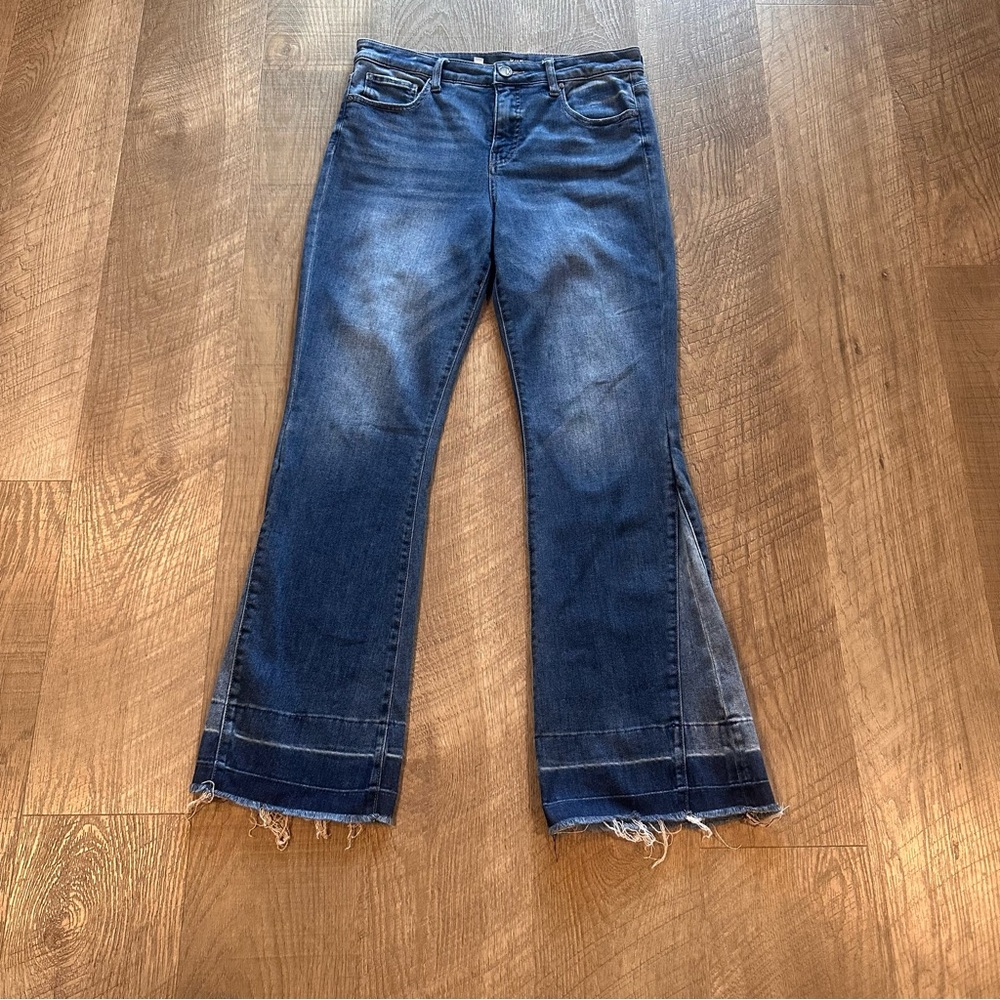 Women’s KUT From The Kloth Ana High Rise Fab Ab Flare Bottom jeans Size 8